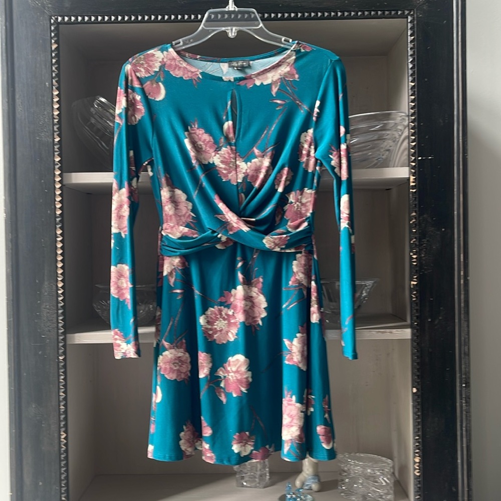 Lily Rose turquoise floral dress, size XS. In great condition